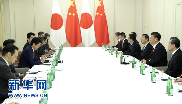 7月8日，國家主席習近平應約在漢堡會見日本首相安倍晉三。新華社記者 馬占成 攝